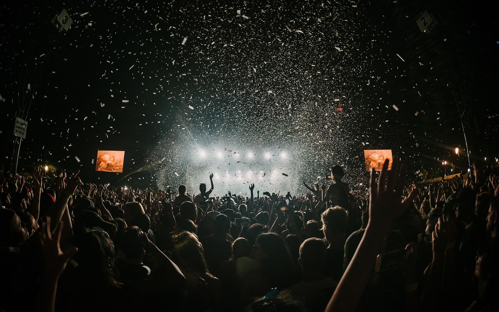 Wir lassen Konfetti für Euch regnen!